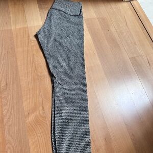 lululemon athletica Houndstooth Patterned Leggings
